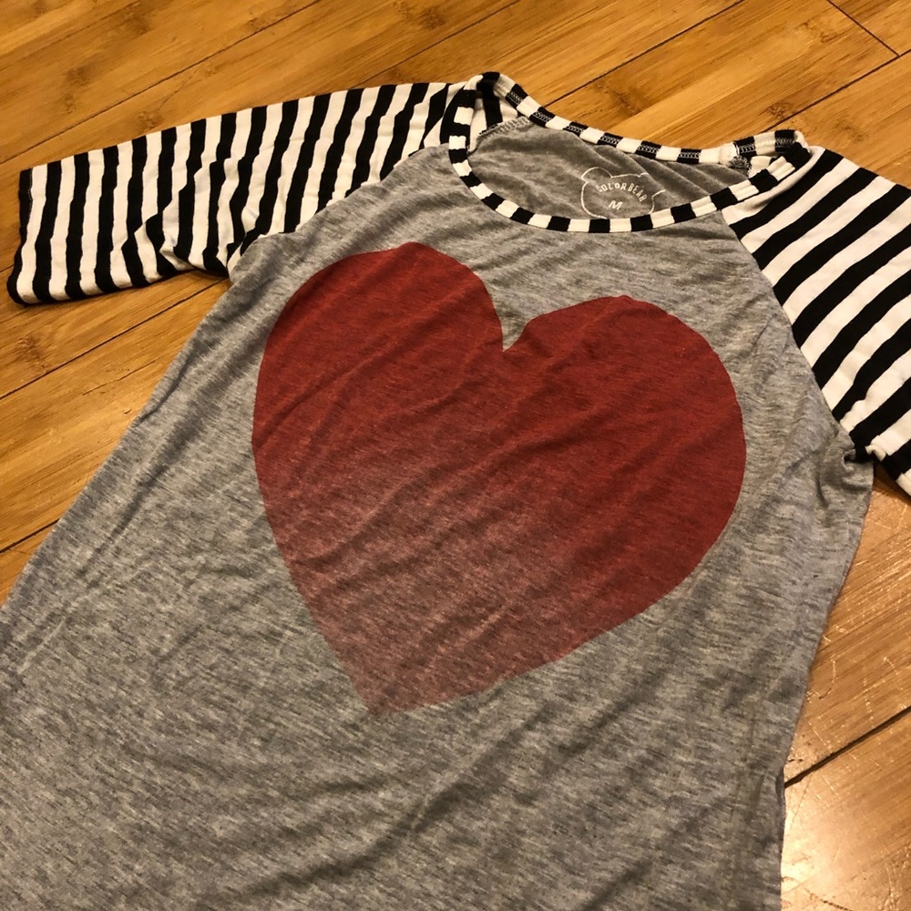Color Bear Gray Heart T-shirt